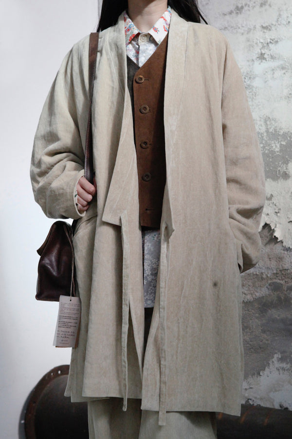 AVIVA JIFEI XUE Beige velvet mid-length kimono jacket FW23-KJM-BE